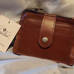 Patricia Nash cassis Id case BNWT